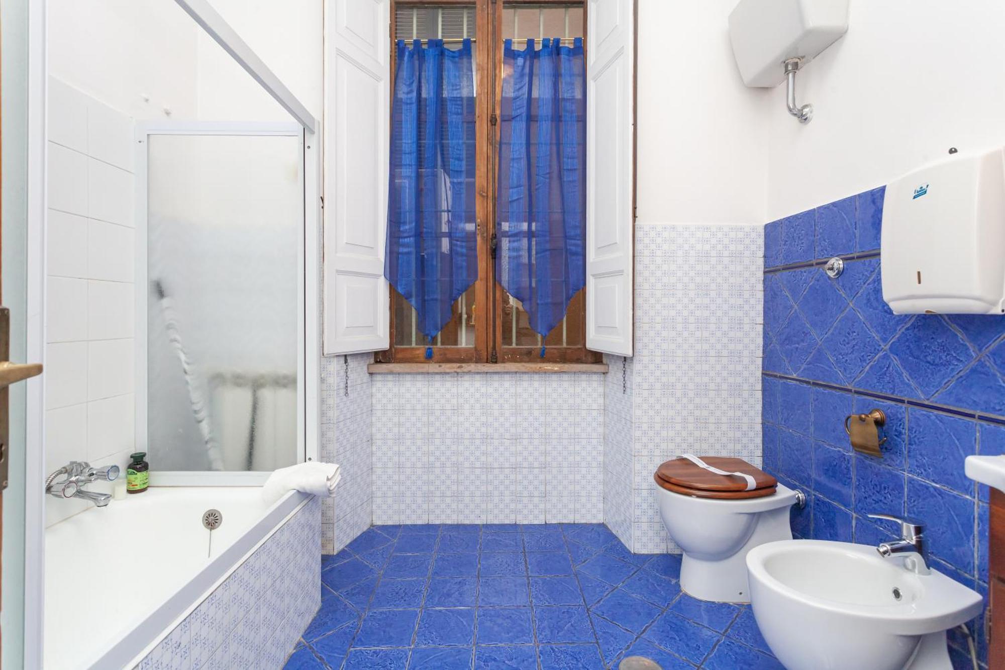 Appartamento Palazzo Sant'elena - By Openroma *