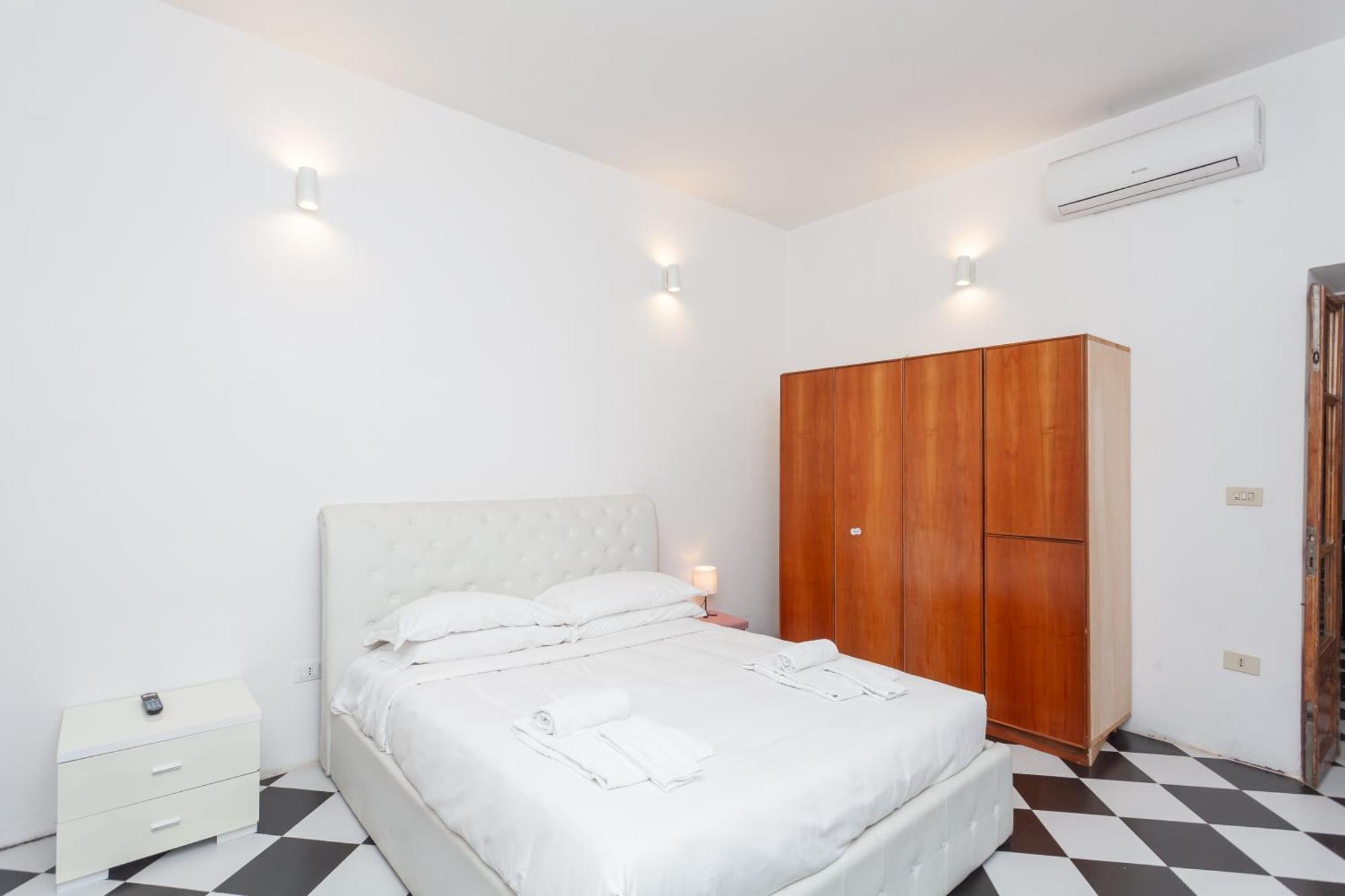 Palazzo Sant'elena * Roma